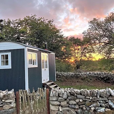 Chata The Hazel Hut Westport